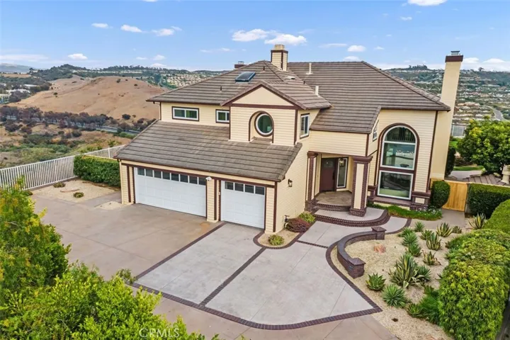 2001 Via Aguila, San Clemente, California 92673