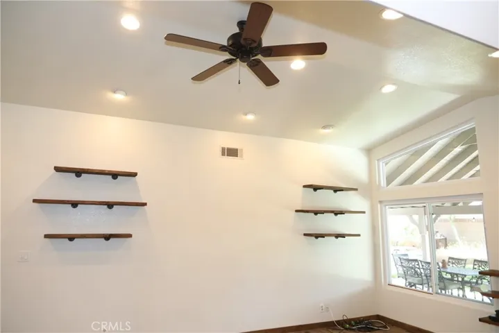 1724 High Vista, Palmdale, California 93550