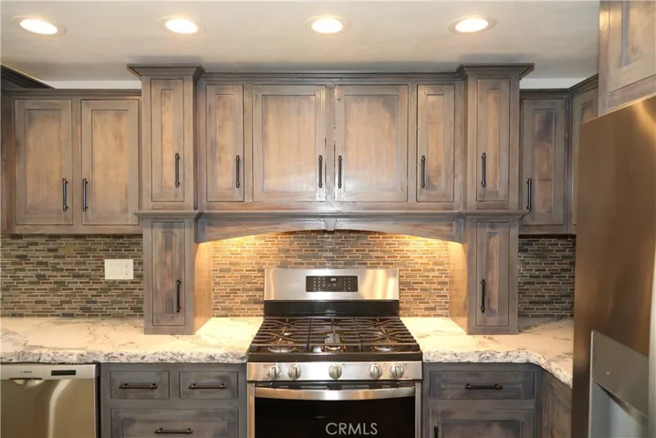 1724 High Vista, Palmdale, California 93550