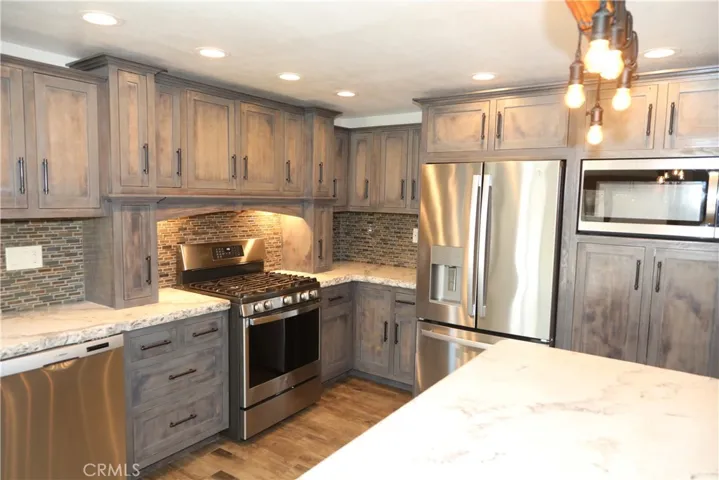 1724 High Vista, Palmdale, California 93550