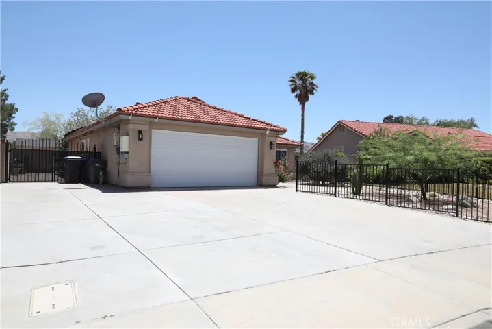 1724 High Vista, Palmdale, California 93550