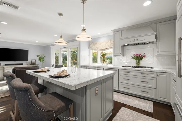 9873 Milton, Cypress, California 90630