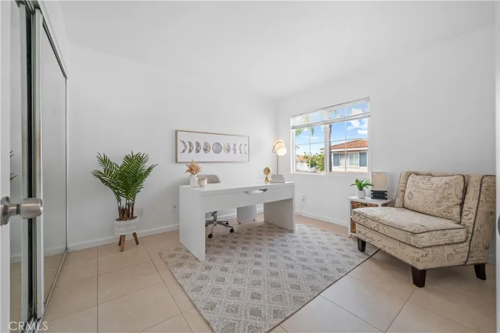 11681 Compass Point N 7, San Diego, California 92126