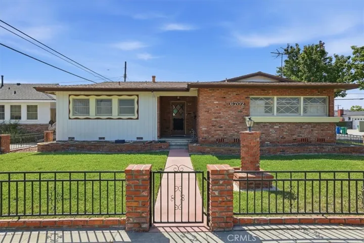 Front walk way