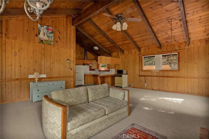 30962 Old City Creek, Running Springs, California 92382