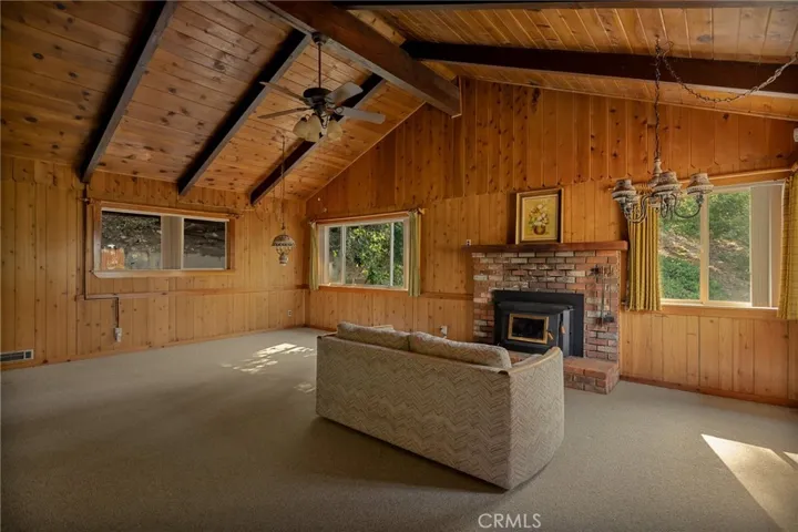 30962 Old City Creek, Running Springs, California 92382
