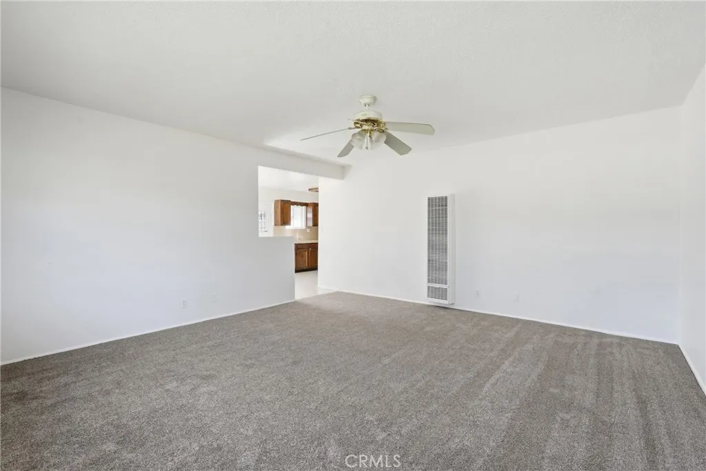 LIVING ROOM 4