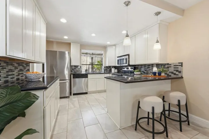 1166 Capri Drive, Campbell, California 95008
