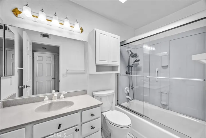 3845 Farquhar Avenue 309, Los Alamitos, California 90720