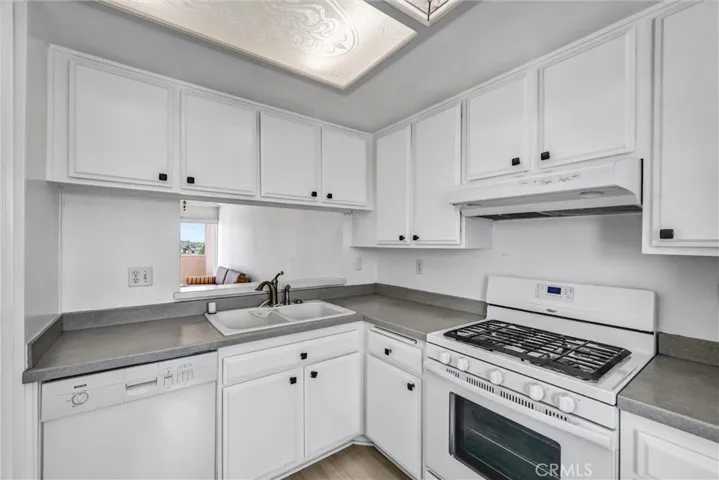 3845 Farquhar Avenue 309, Los Alamitos, California 90720