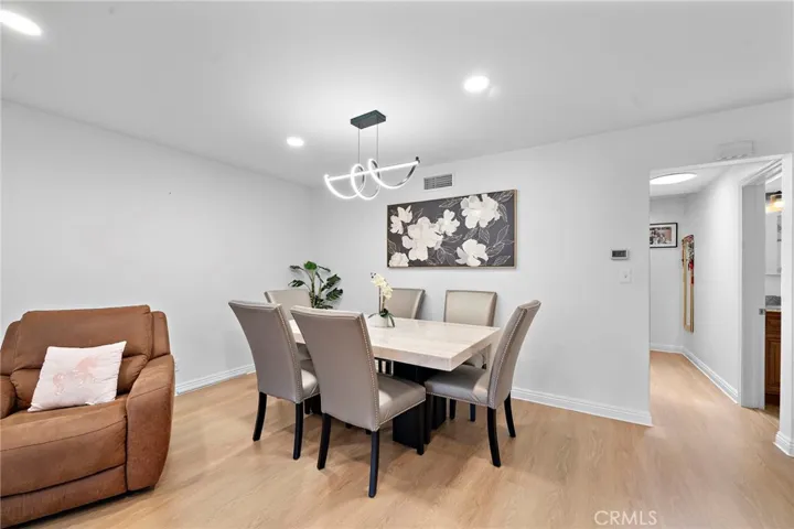 Dining Room w Custom Lighting