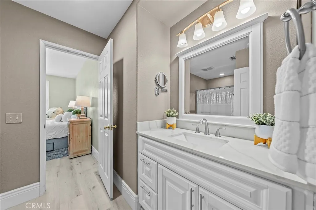 Downstairs Bathroom