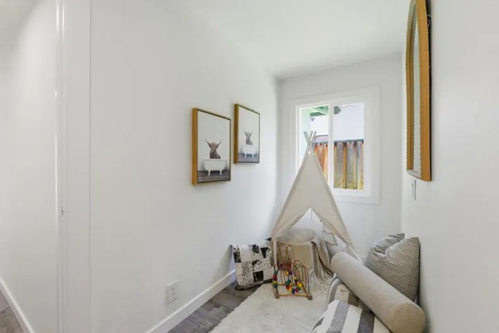 150 Middlefield Road, Palo Alto, California 94301