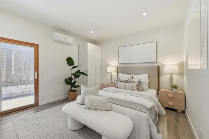 150 Middlefield Road, Palo Alto, California 94301