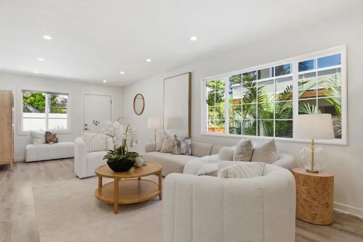 150 Middlefield Road, Palo Alto, California 94301