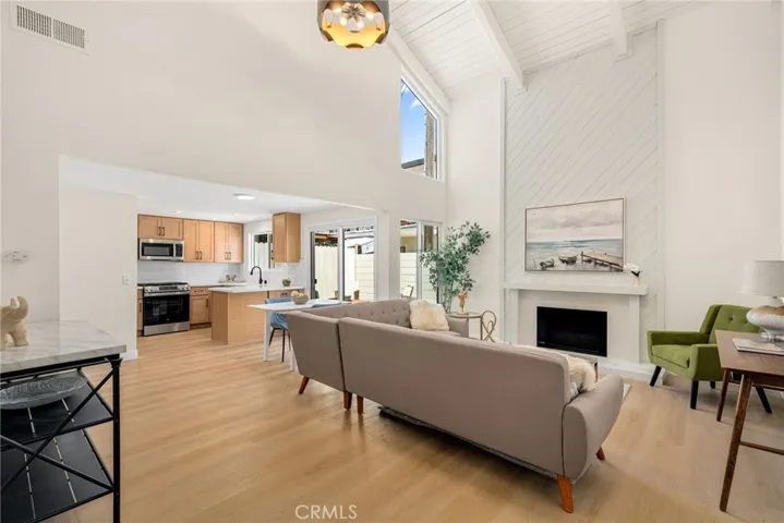 10401 Hammontree, Garden Grove, California 92843