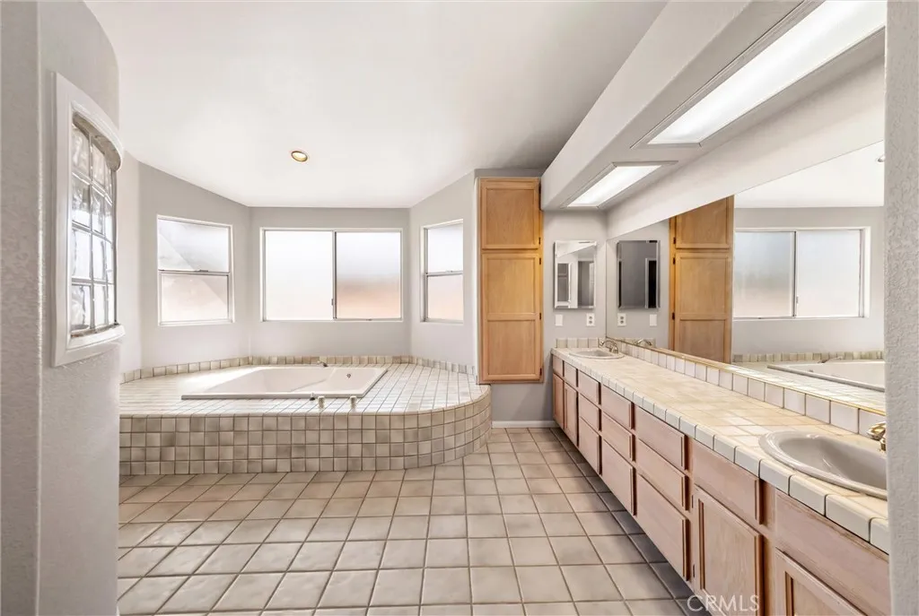 Primary suite bathroom