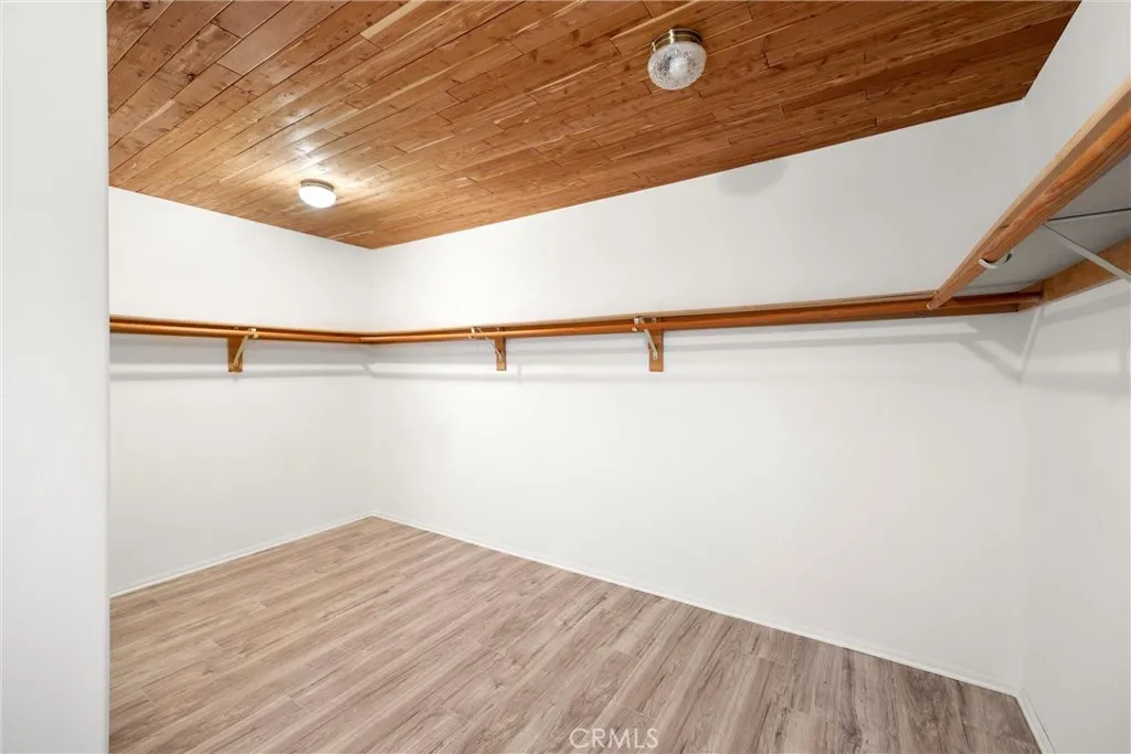 Oversized walk in closet primary suite