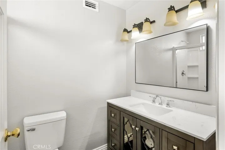 30227 Gulf Stream, Canyon Lake, California 92587
