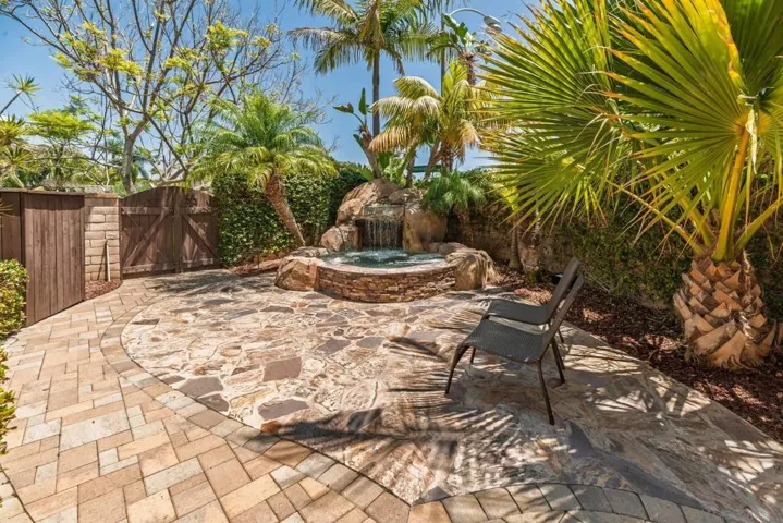 5470 Thoroughbred Place, San Diego, California 92130