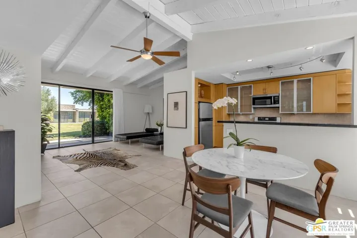 858 N Calle De Mimosas, Palm Springs, California 92262