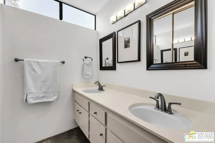 858 N Calle De Mimosas, Palm Springs, California 92262
