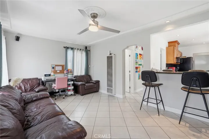 1785 W 36th, Los Angeles, California 90018