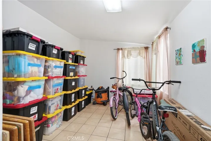 1785 W 36th, Los Angeles, California 90018