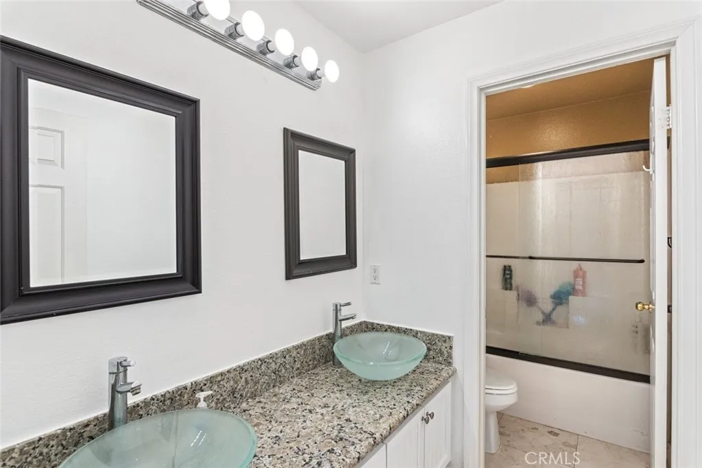 Bath 5, 2nd Story
