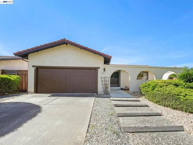 40701 Penn Ln, Fremont, California 94538