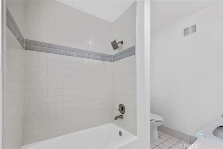 2nd Ensuite