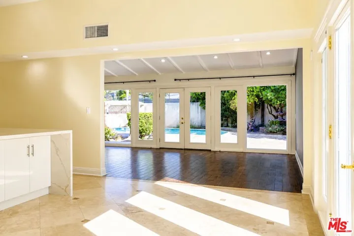 23018 Bigler Street, Woodland Hills, California 91364