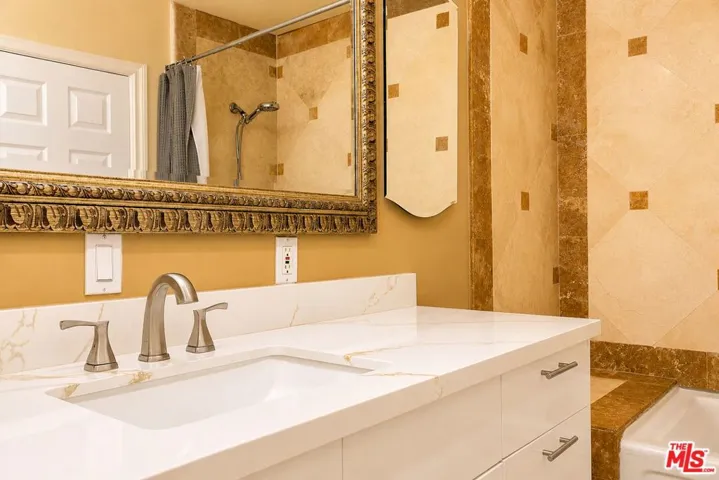 23018 Bigler Street, Woodland Hills, California 91364