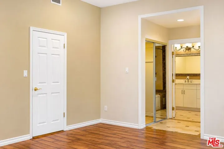 23018 Bigler Street, Woodland Hills, California 91364