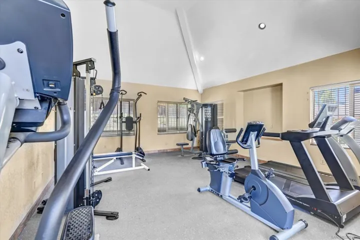 12038 Calle De Leon 68, El Cajon, California 92019