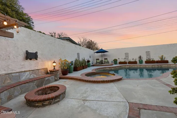 48-web-or-mls-11607-e-buttercreek-rd