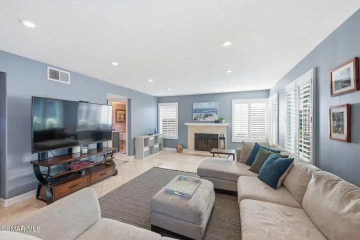 22-web-or-mls-11607-e-buttercreek-rd