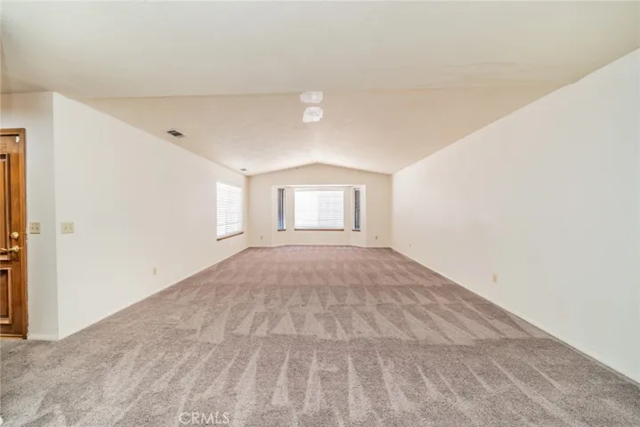 19951 Us Highway 18, Apple Valley, California 92307
