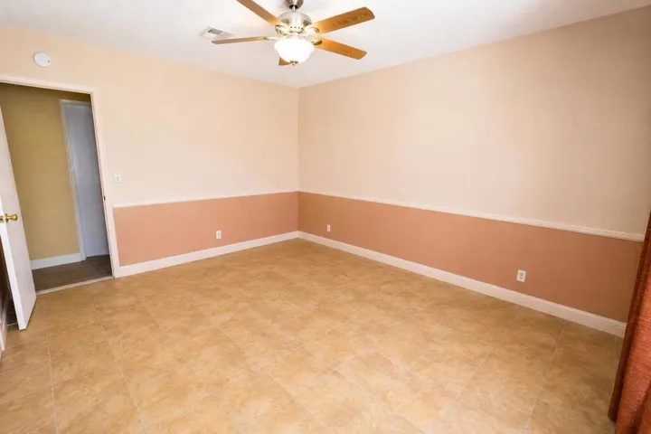 1st bedroom
