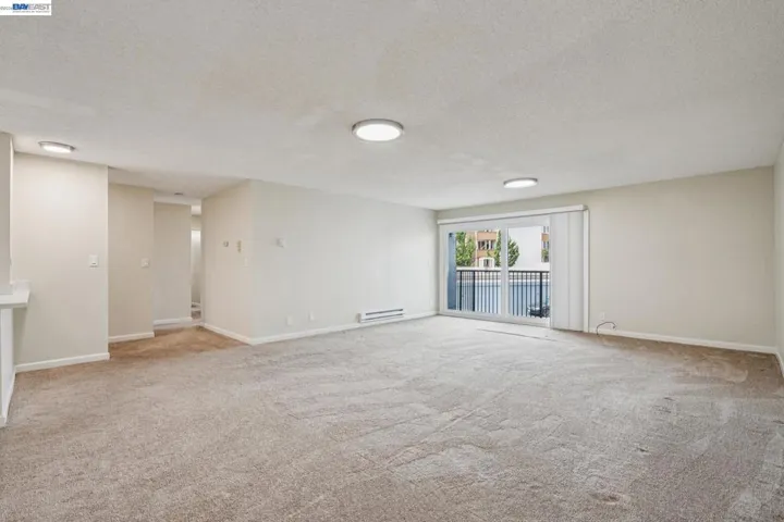 960 Shorepoint Ct 120, Alameda, California 94501
