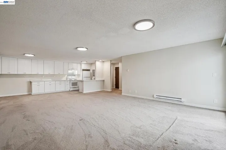 960 Shorepoint Ct 120, Alameda, California 94501