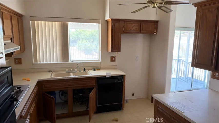1561 Ailanthus, Hemet, California 92545