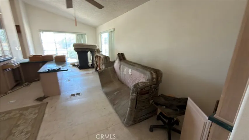 1561 Ailanthus, Hemet, California 92545