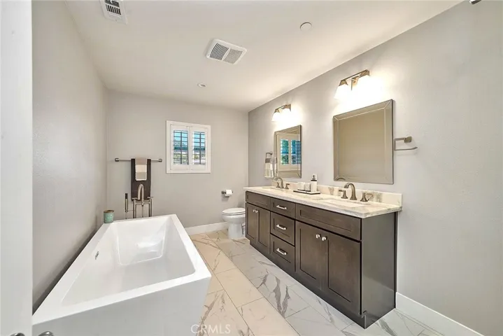 24240 Ocean Avenue, Torrance, California 90505