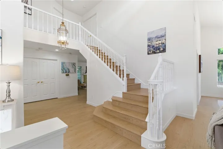 28360 Easton Lane, Saugus, California 91350