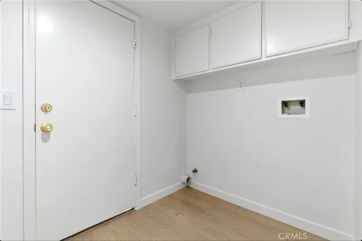28360 Easton Lane, Saugus, California 91350