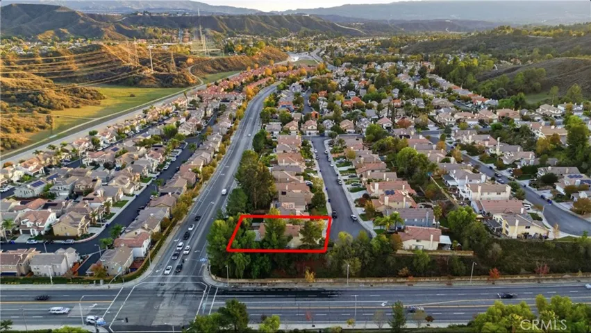 28360 Easton Lane, Saugus, California 91350