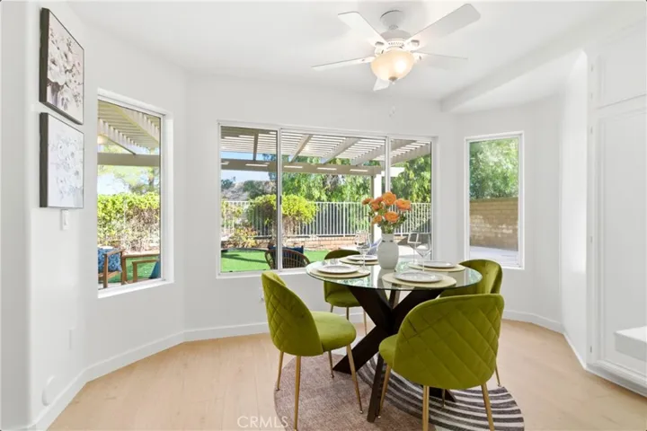 28360 Easton Lane, Saugus, California 91350
