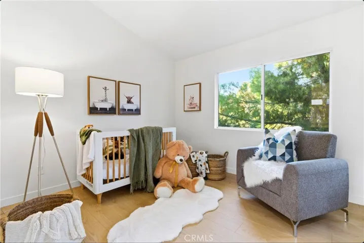 28360 Easton Lane, Saugus, California 91350