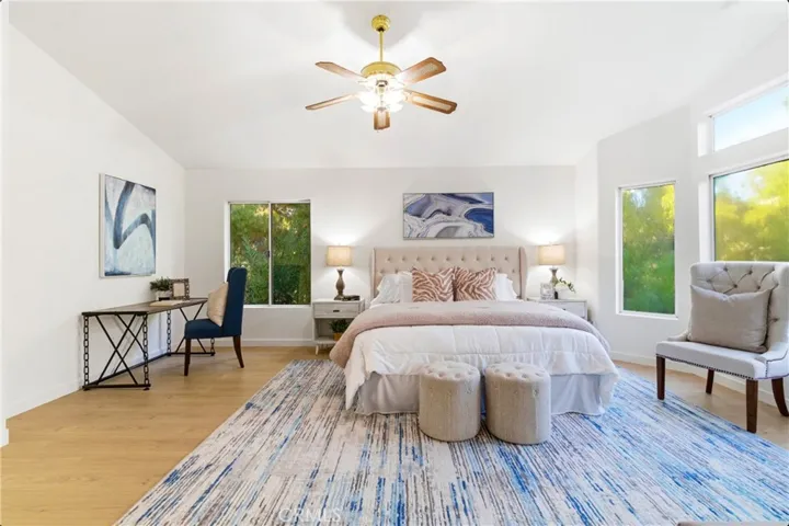 28360 Easton Lane, Saugus, California 91350